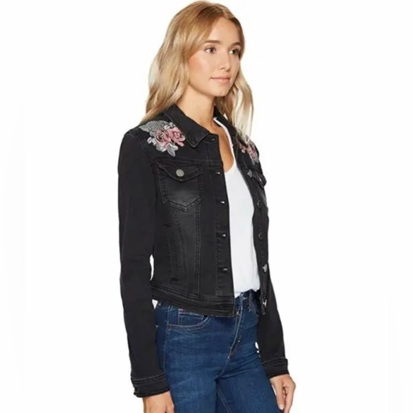 ROMEO and Juliet Couture Rose Roses Black Embroidered Denim Jacket - Picture 3 of 5